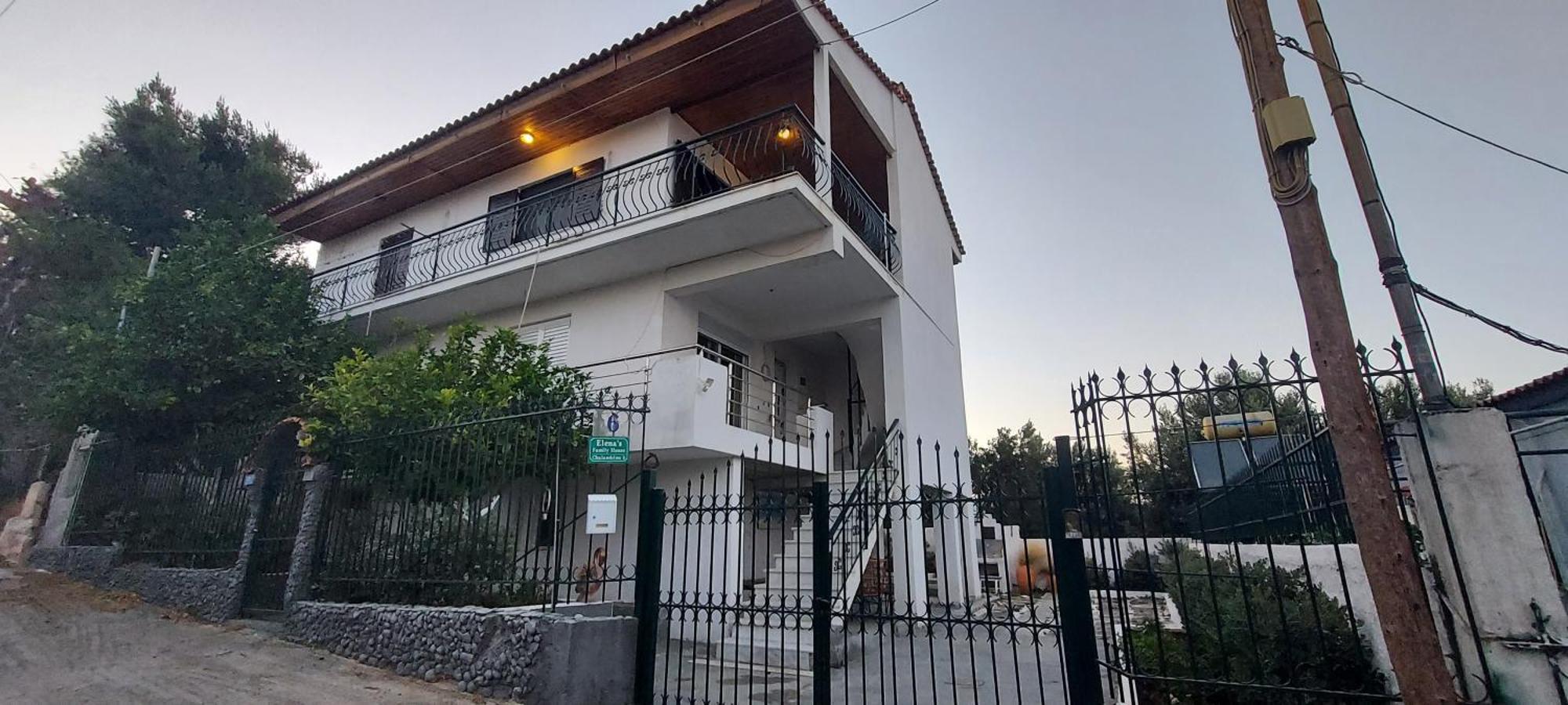 Elena'S Family House Apartment Artemida  Exterior foto